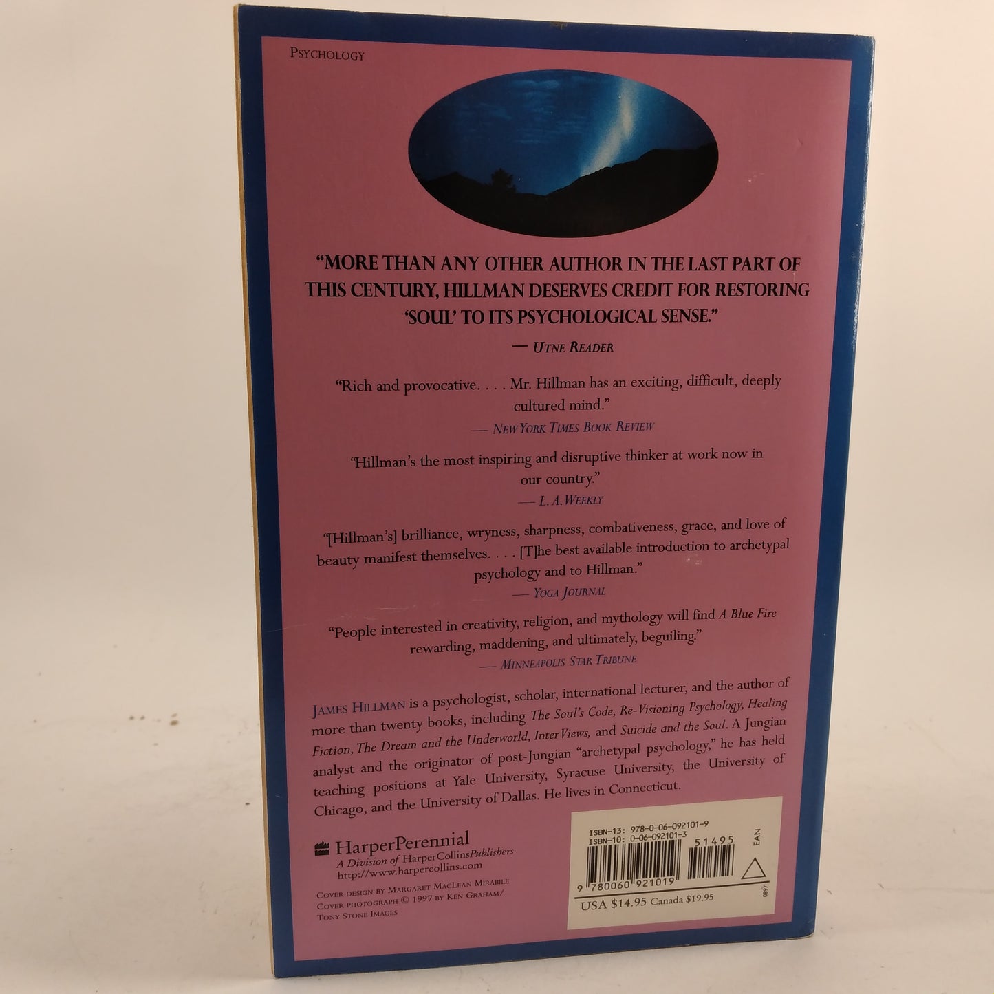 A blue fire af James Hillman