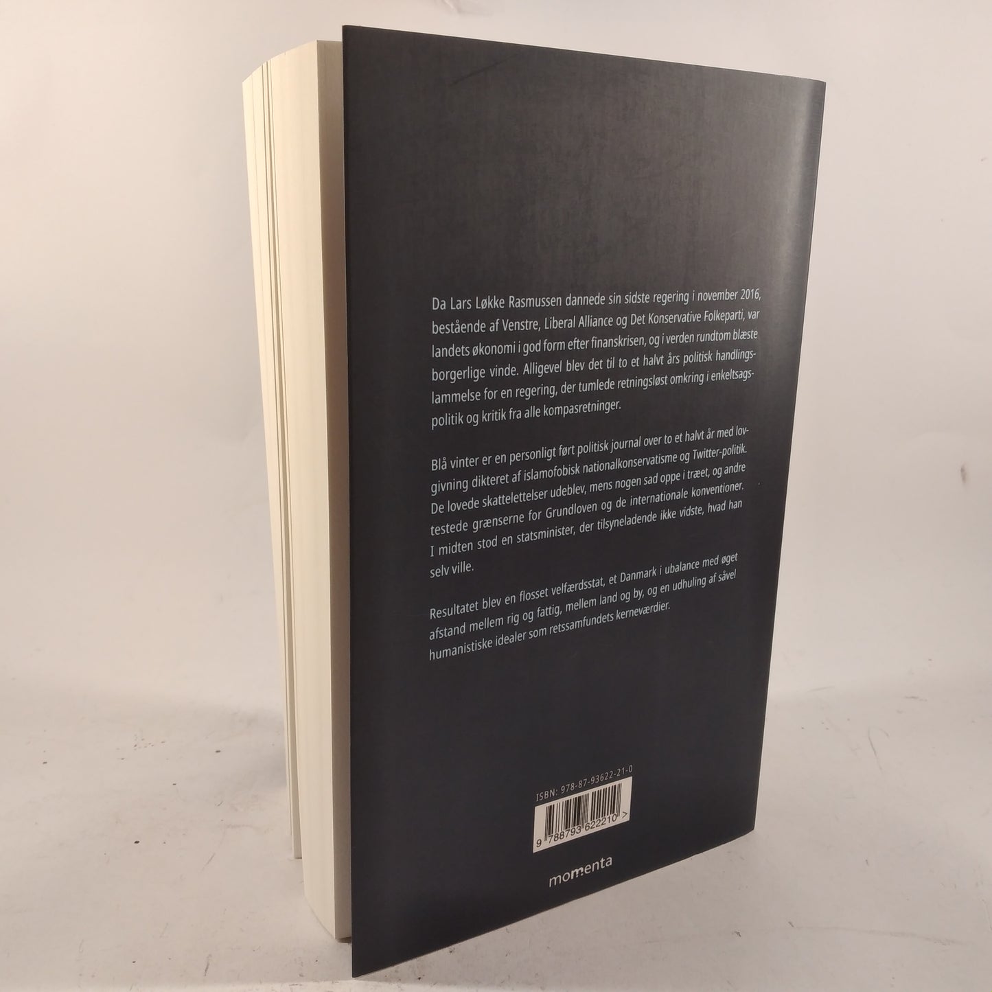 Blå vinter - Det borgerlige Danmarks kollaps af Kaare R. Skou